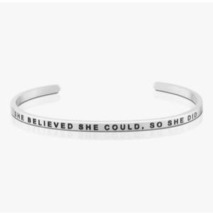 Brand new mantrabrand silver She believed she could so she did bracelet